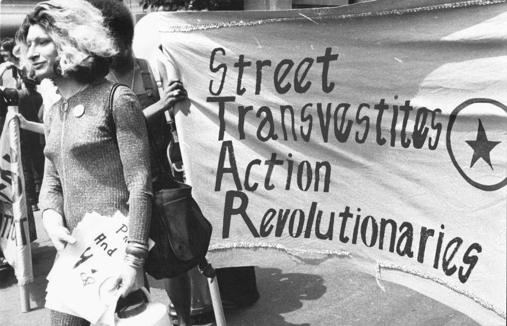 1970年、STAR集会でのLGBTQ+活動家シルヴィア・リヴェラ
