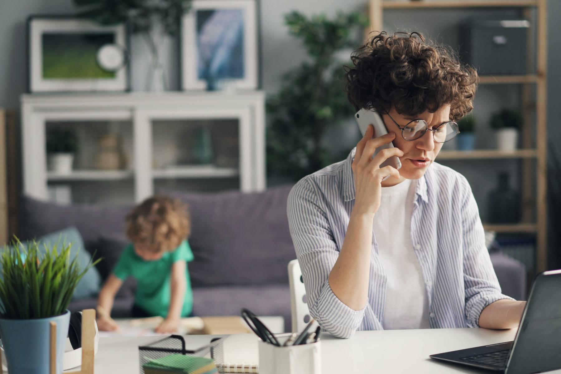 育児によるキャリアロスはワーママだけ｜働く父親にはメリットに